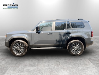Used Toyota Land Cruiser 2025 for sale - 79165284: Photo