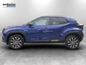 Used Toyota Yaris Cross 2023 for sale - 79558804: Photo