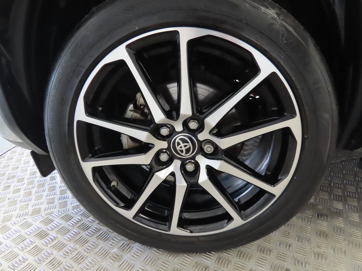 Used Toyota Yaris Cross 2023 for sale - 76276659: Photo 13