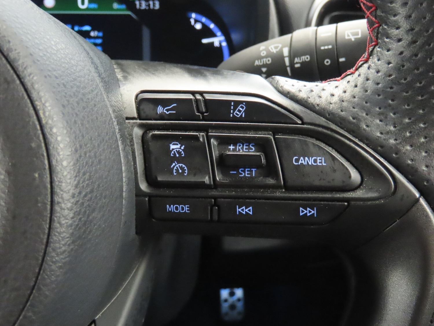 Used Toyota Yaris Cross 2023 for sale - 76276659: Photo 19