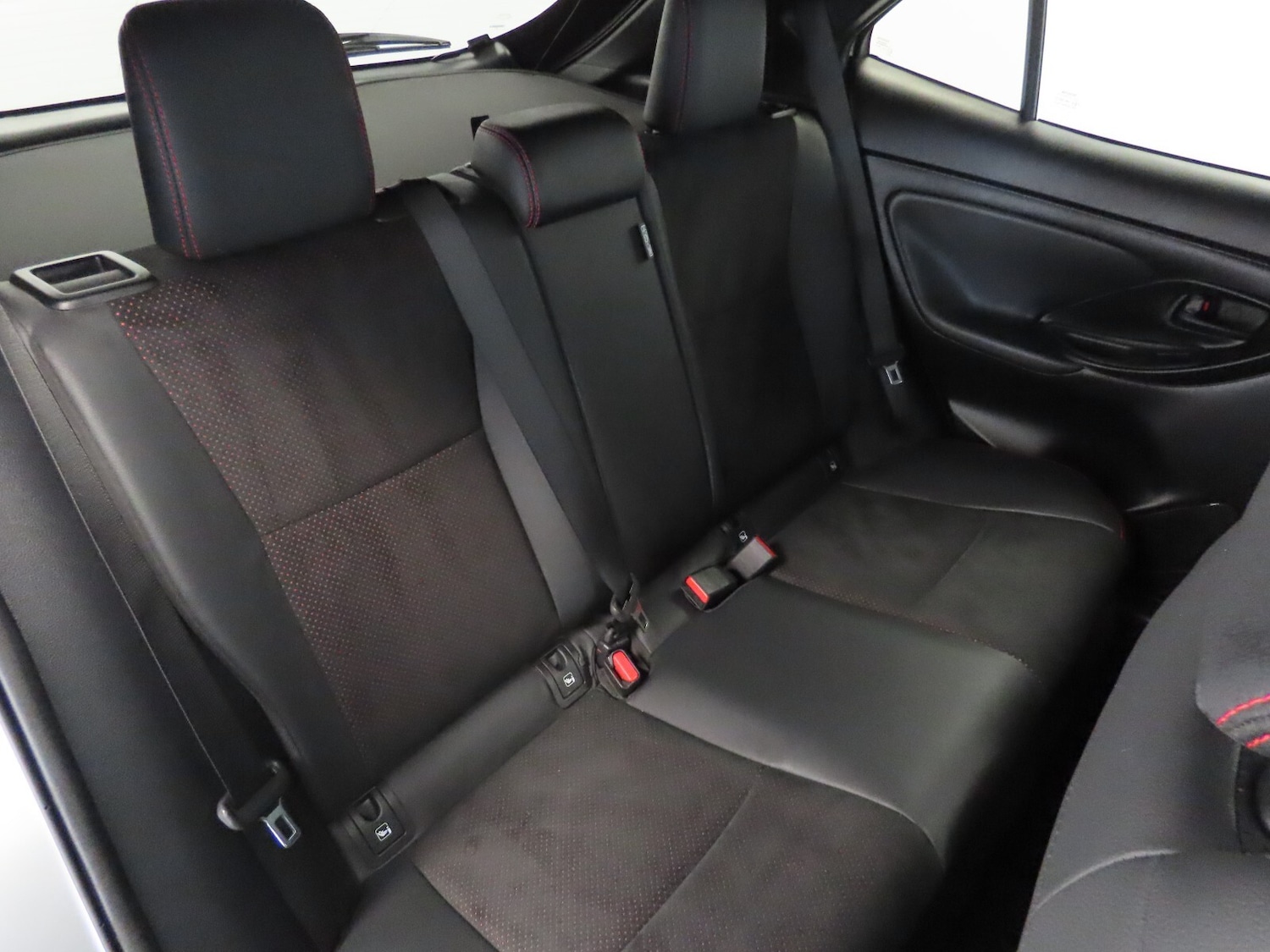 Used Toyota Yaris Cross 2023 for sale - 76276659: Photo 32