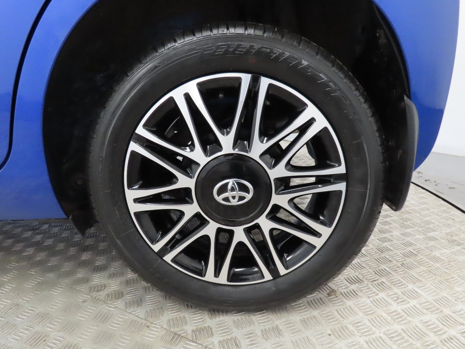 Used Toyota AYGO 2019 for sale - 77247925: Photo 12