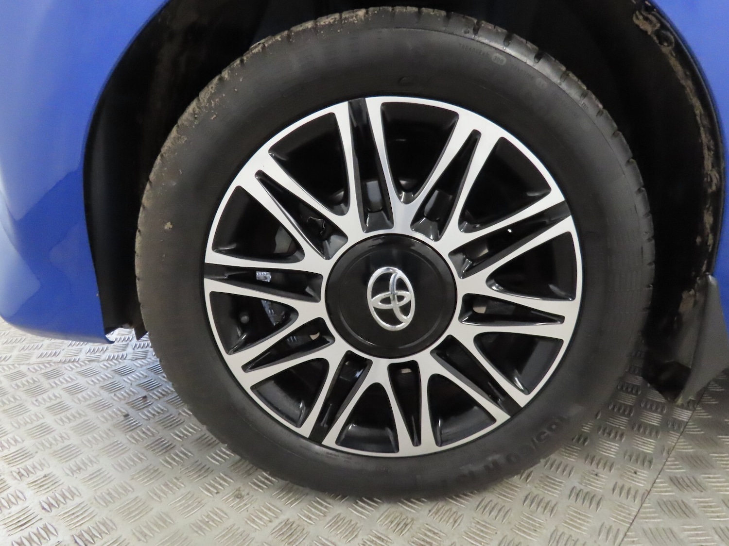 Used Toyota AYGO 2019 for sale - 77247925: Photo 13