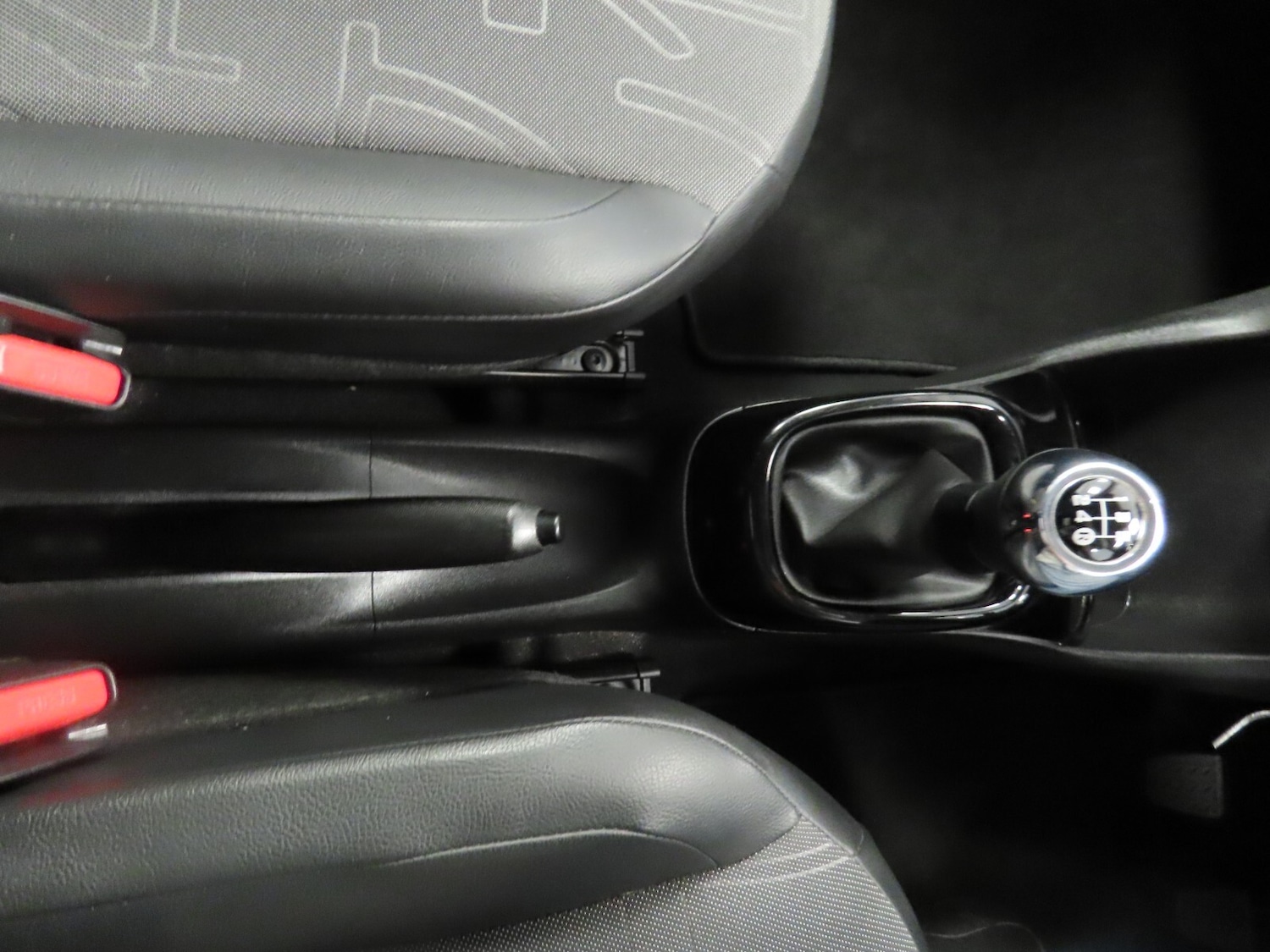 Used Toyota AYGO 2019 for sale - 77247925: Photo 25