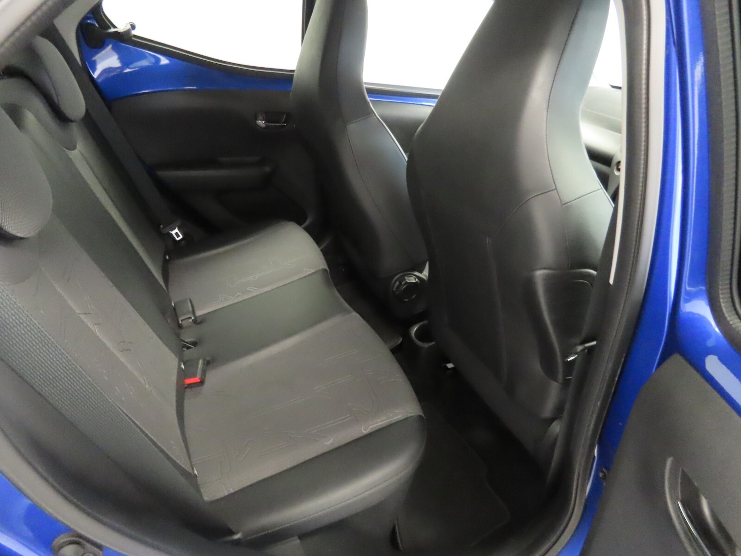 Used Toyota AYGO 2019 for sale - 77247925: Photo 30