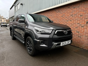 Used Toyota Hilux 2025 for sale - 77247935: Photo