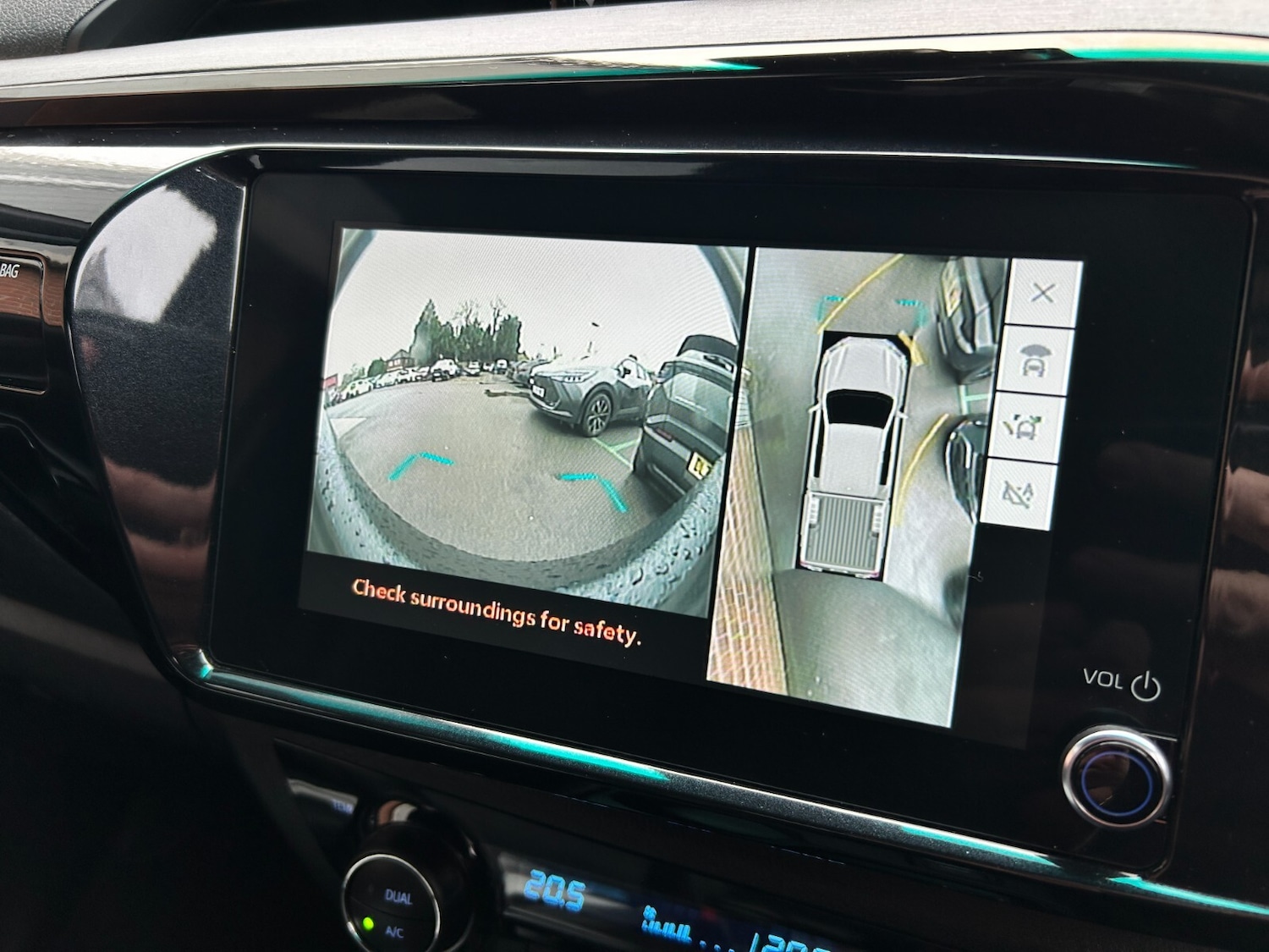 Used Toyota Hilux 2025 for sale - 77247935: Photo 28