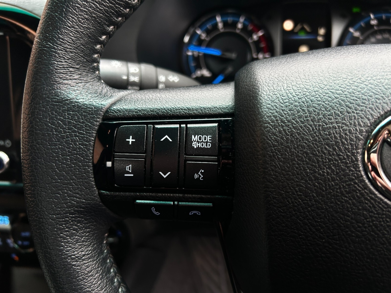 Used Toyota Hilux 2025 for sale - 77247935: Photo 32