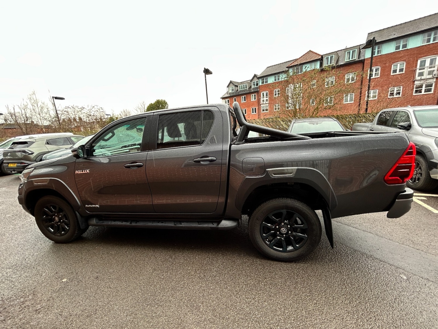 Used Toyota Hilux 2025 for sale - 77247935: Photo 7