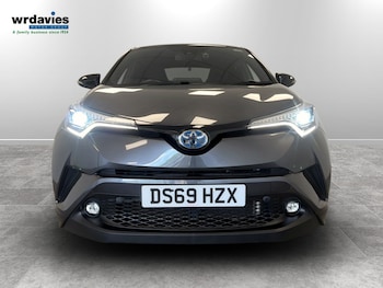 Used Toyota C-HR 2019 for sale - 78542586: Photo