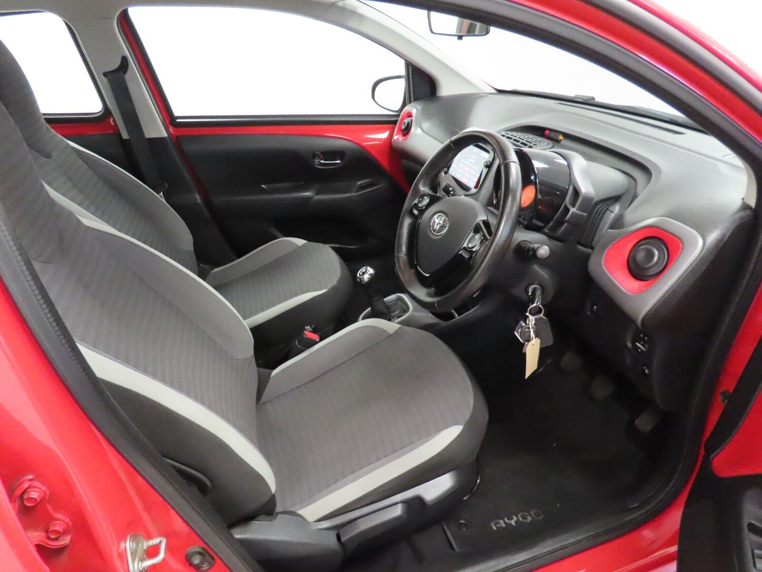 Used Toyota AYGO 2020 for sale - 76276595: Photo 14