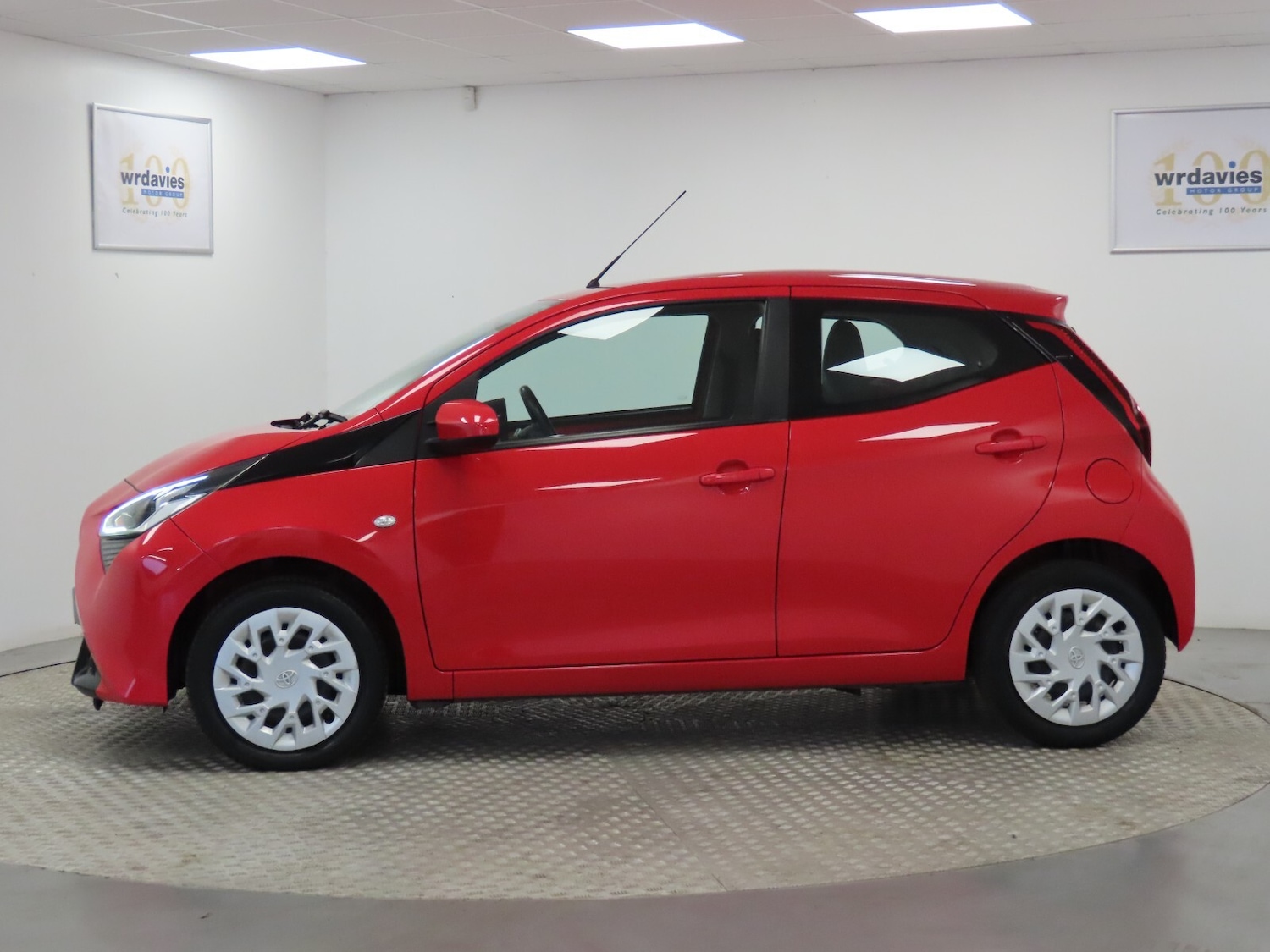 Used Toyota AYGO 2020 for sale - 76276595: Photo 4