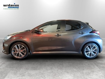 Used Toyota Yaris 2022 for sale - 78226139: Photo