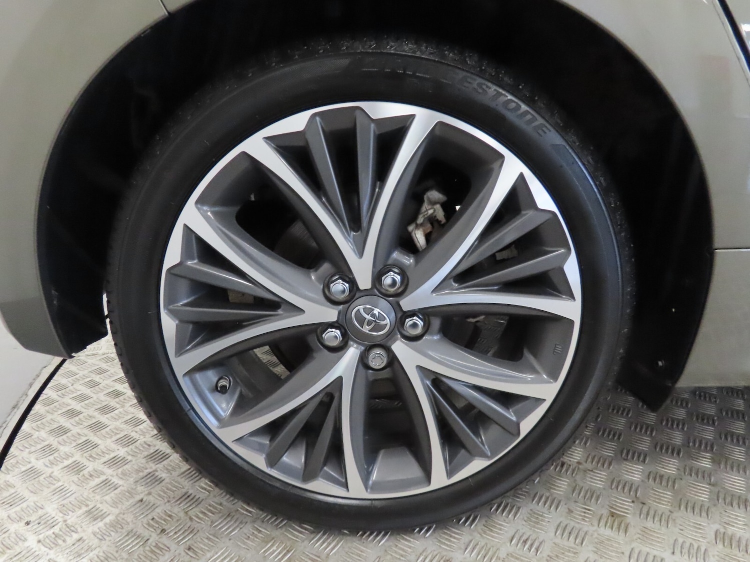 Used Toyota Yaris 2023 for sale - 77353806: Photo 11