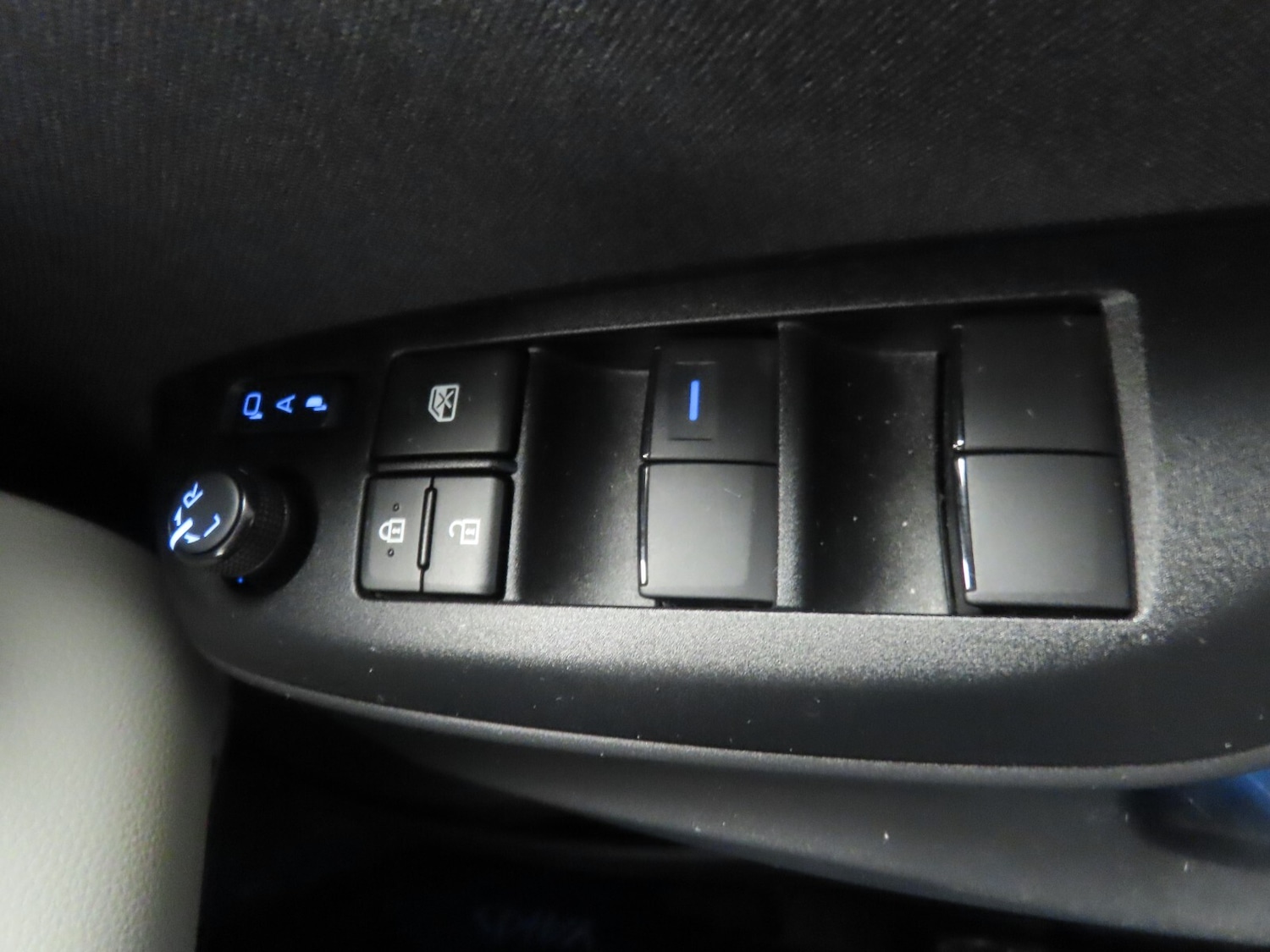 Used Toyota Yaris 2023 for sale - 77353806: Photo 29