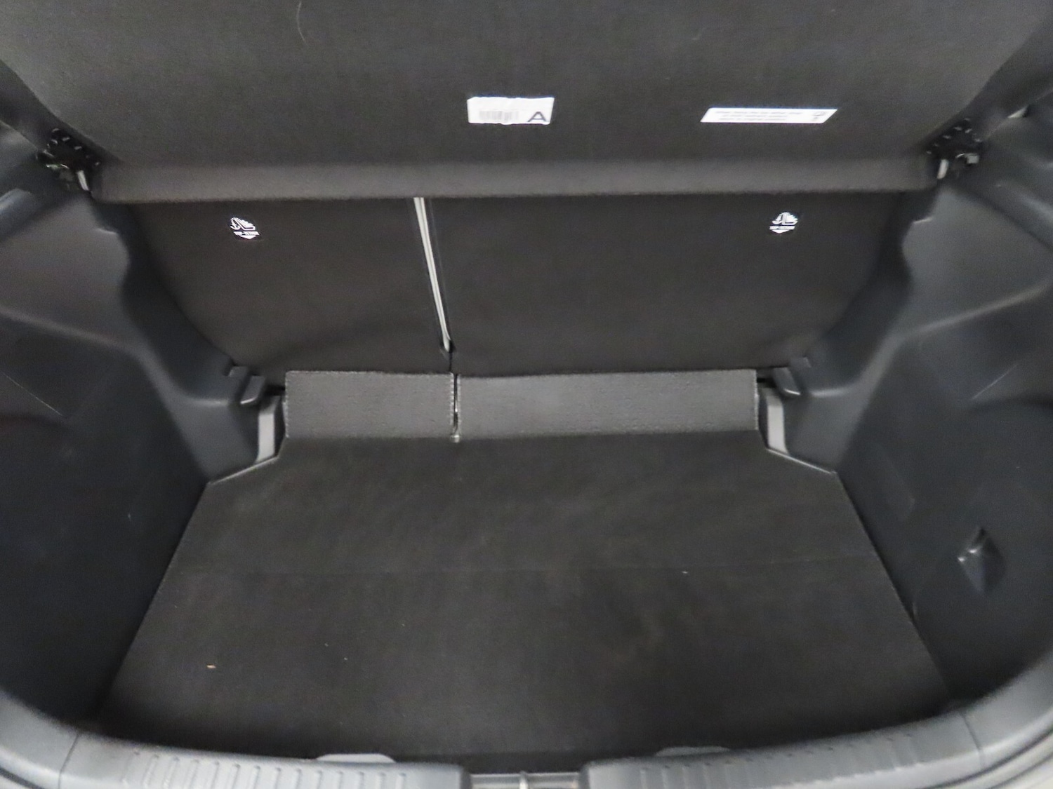 Used Toyota Yaris 2023 for sale - 77353806: Photo 33