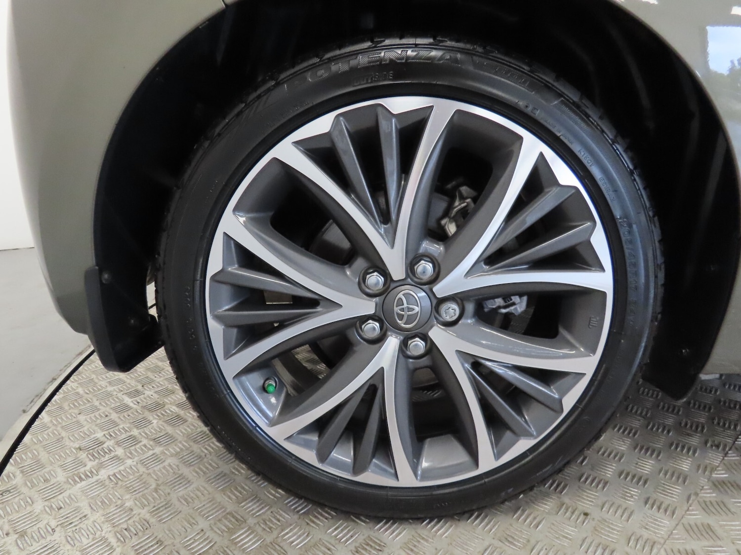 Used Toyota Yaris 2022 for sale - 76276593: Photo 11