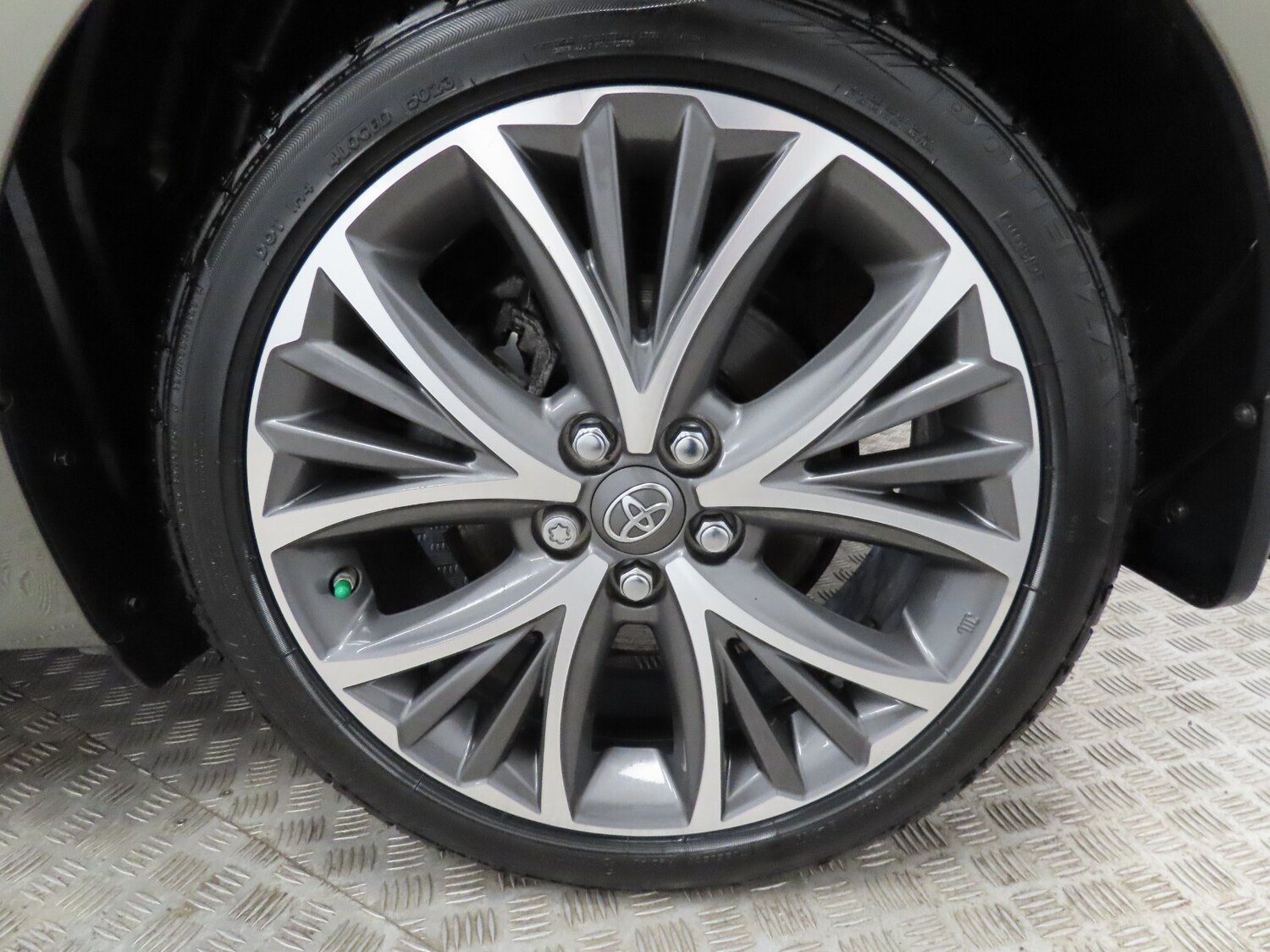 Used Toyota Yaris 2022 for sale - 76276593: Photo 12