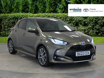 Used Toyota Yaris 2022 for sale - 76276593: Photo