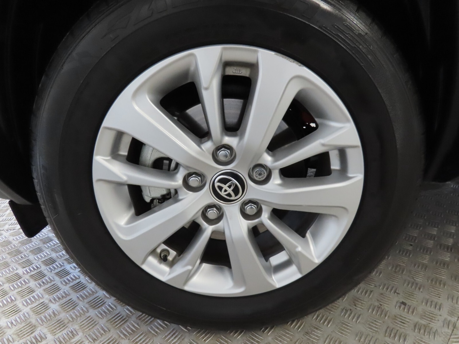 Used Toyota Yaris Cross 2024 for sale - 76276154: Photo 13