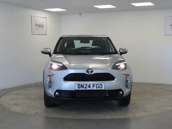 Used Toyota Yaris Cross 2024 for sale - 76276154: Photo