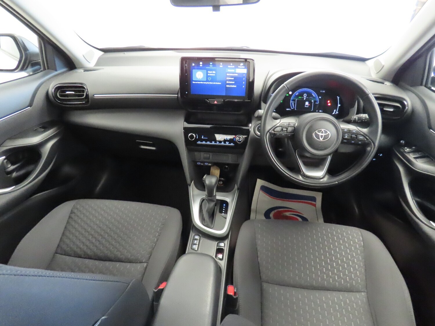 Used Toyota Yaris Cross 2024 for sale - 76276154: Photo 30