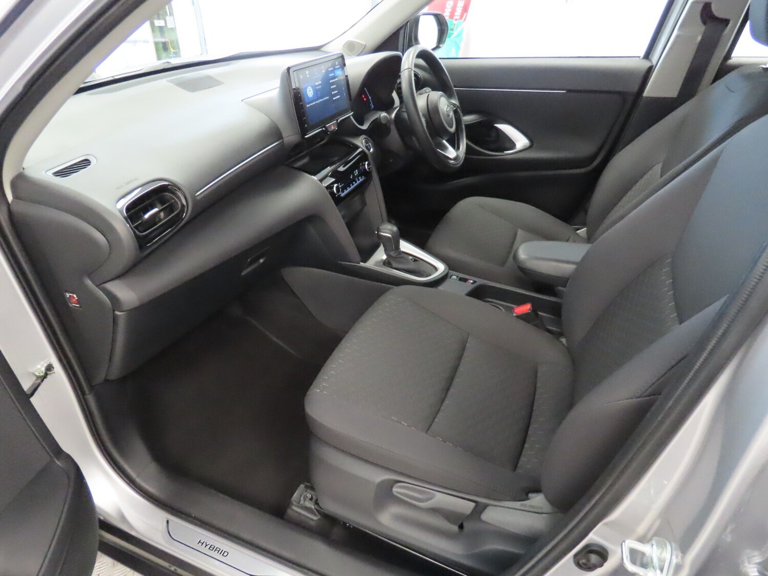 Used Toyota Yaris Cross 2024 for sale - 76276154: Photo 38