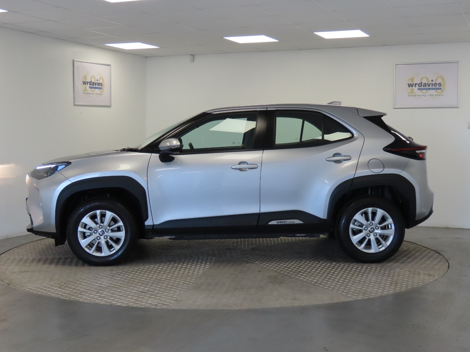 Used Toyota Yaris Cross 2024 for sale - 76276154: Photo 4