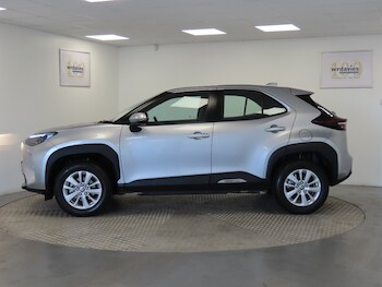 Used Toyota Yaris Cross 2024 for sale - 76276154: Photo
