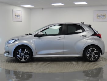 Used Toyota Yaris 2025 for sale - 77247943: Photo