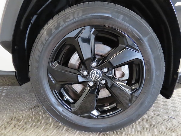 Used Toyota RAV4 2020 for sale - 76276571: Photo 10