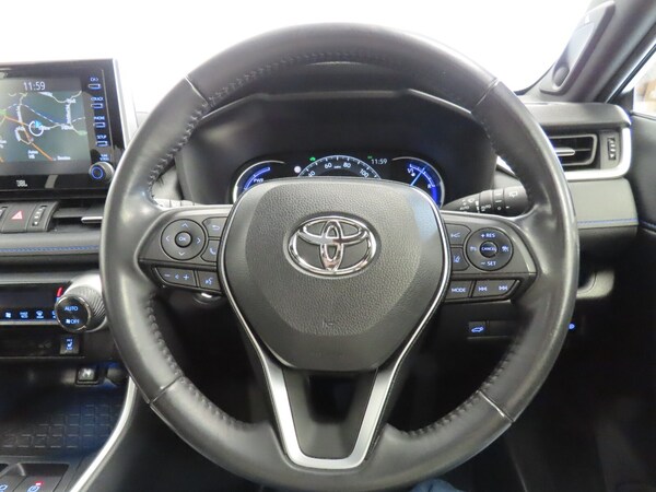 Used Toyota RAV4 2020 for sale - 76276571: Photo 18