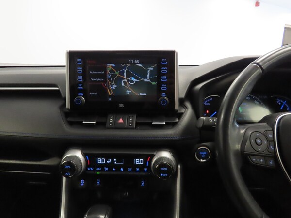 Used Toyota RAV4 2020 for sale - 76276571: Photo 24