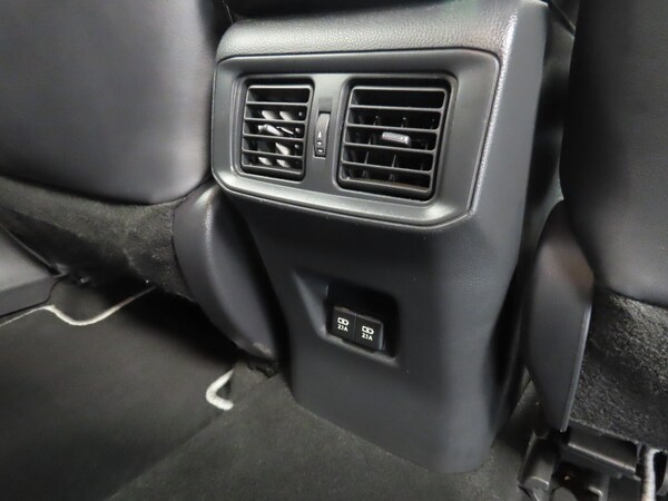 Used Toyota RAV4 2020 for sale - 76276571: Photo 35