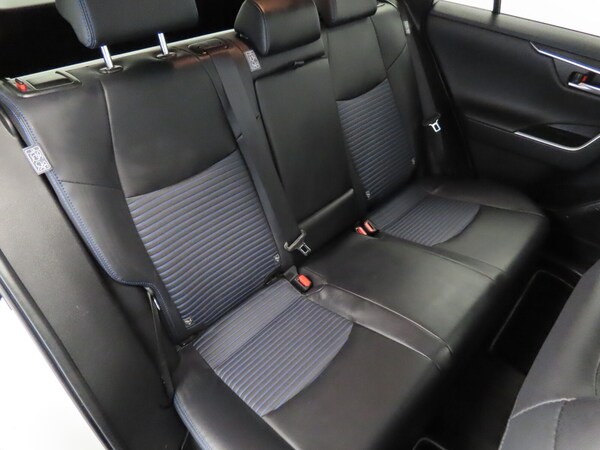 Used Toyota RAV4 2020 for sale - 76276571: Photo 37