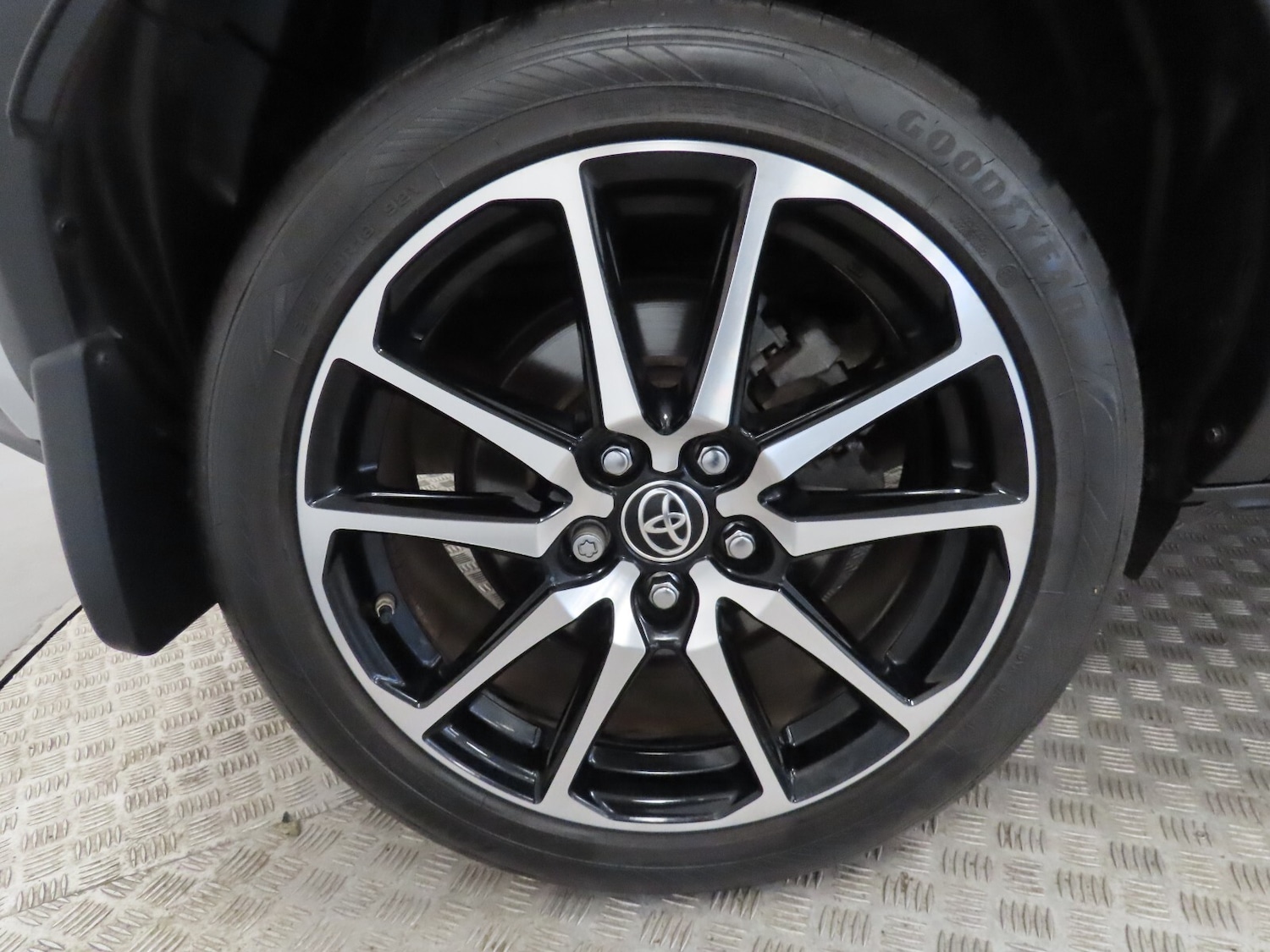 Used Toyota Yaris Cross 2022 for sale - 76276542: Photo 11