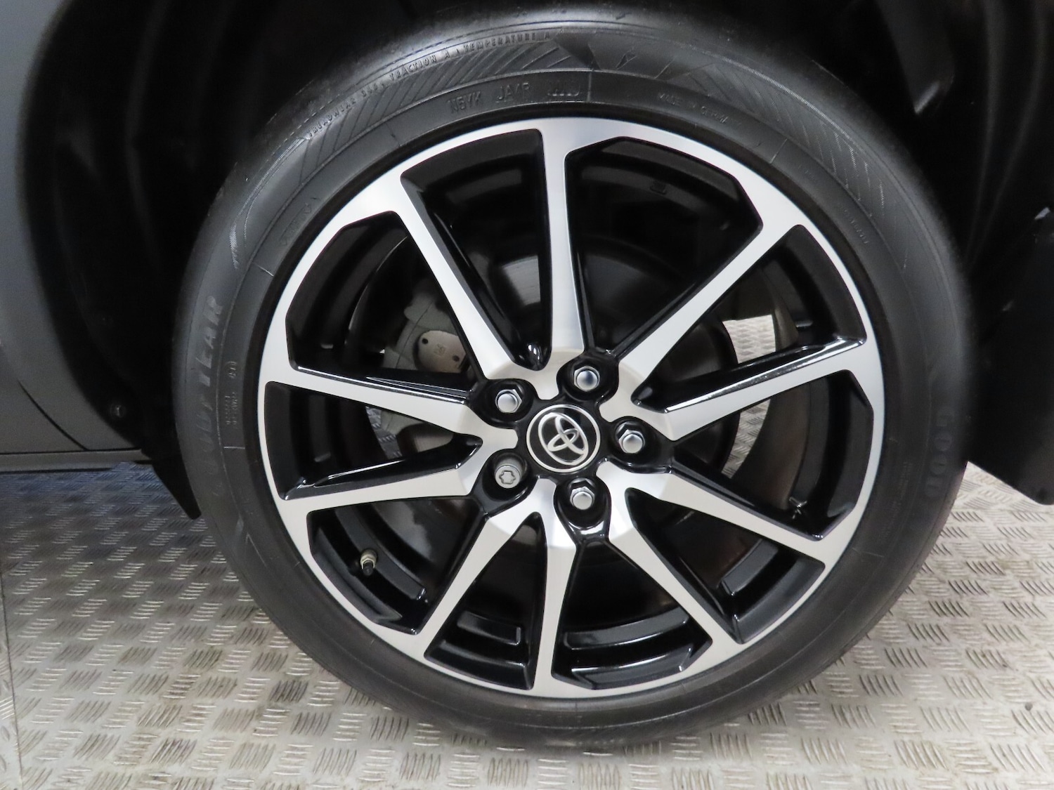 Used Toyota Yaris Cross 2022 for sale - 76276542: Photo 12