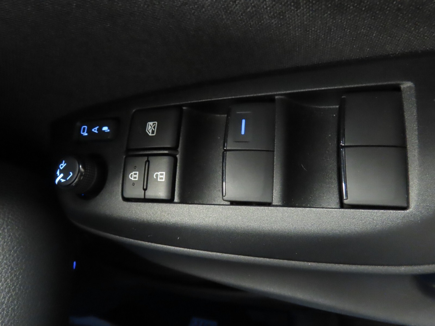 Used Toyota Yaris Cross 2022 for sale - 76276542: Photo 30