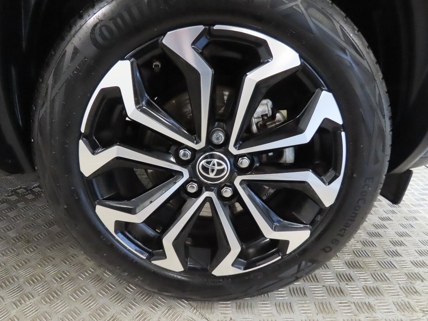 Used Toyota Yaris Cross 2022 for sale - 76533986: Photo 10