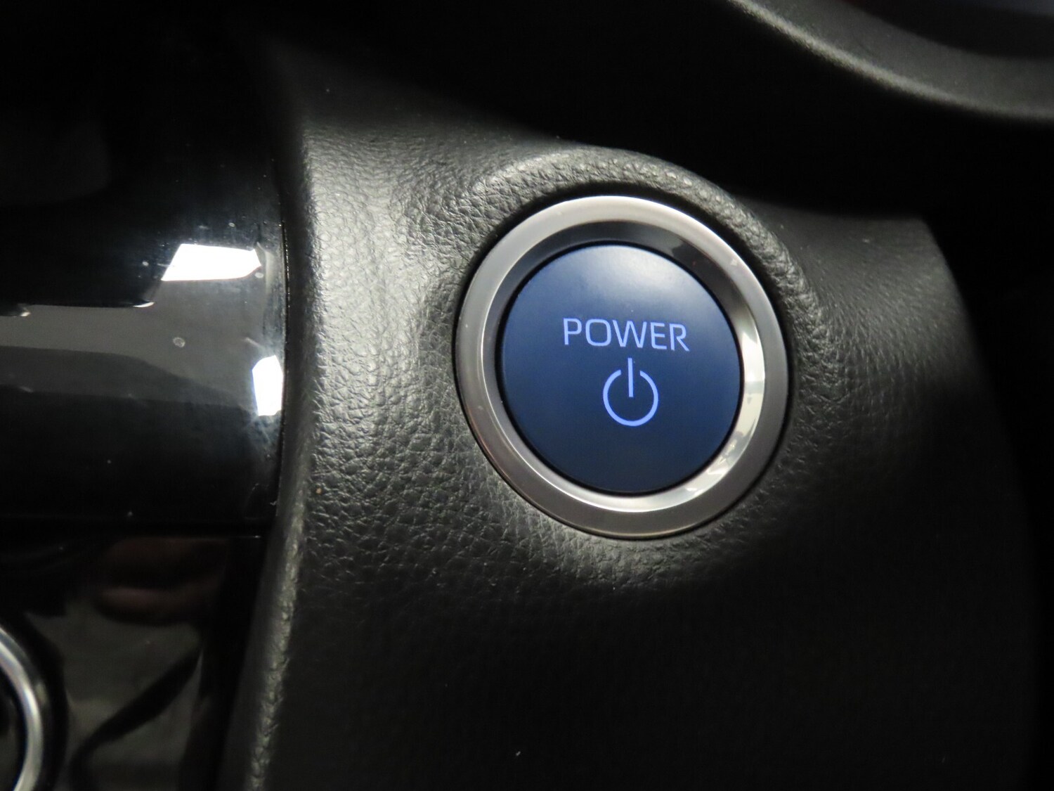 Used Toyota Yaris Cross 2022 for sale - 76533986: Photo 23