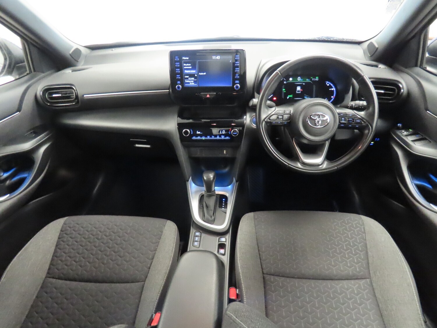 Used Toyota Yaris Cross 2022 for sale - 76533986: Photo 30