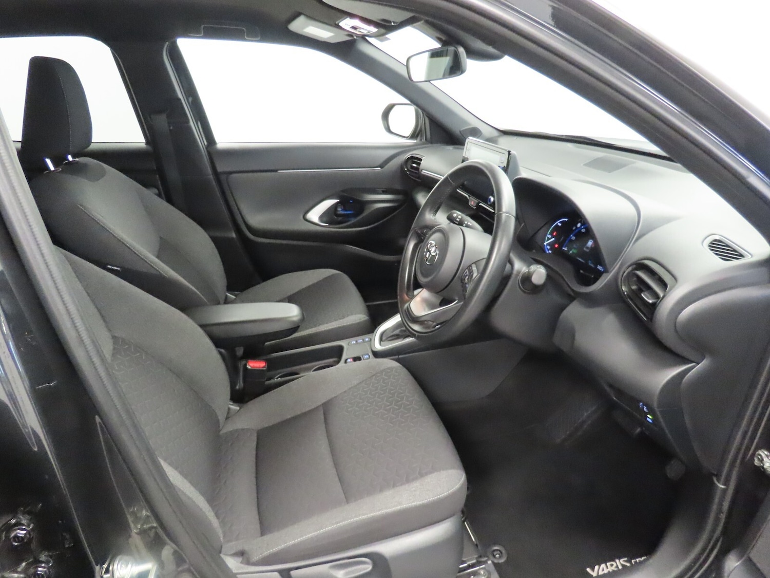 Used Toyota Yaris Cross 2022 for sale - 76534004: Photo 15