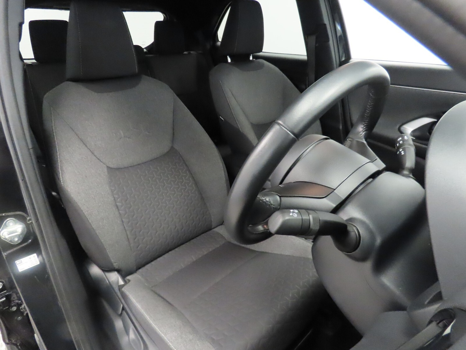 Used Toyota Yaris Cross 2022 for sale - 76534004: Photo 16