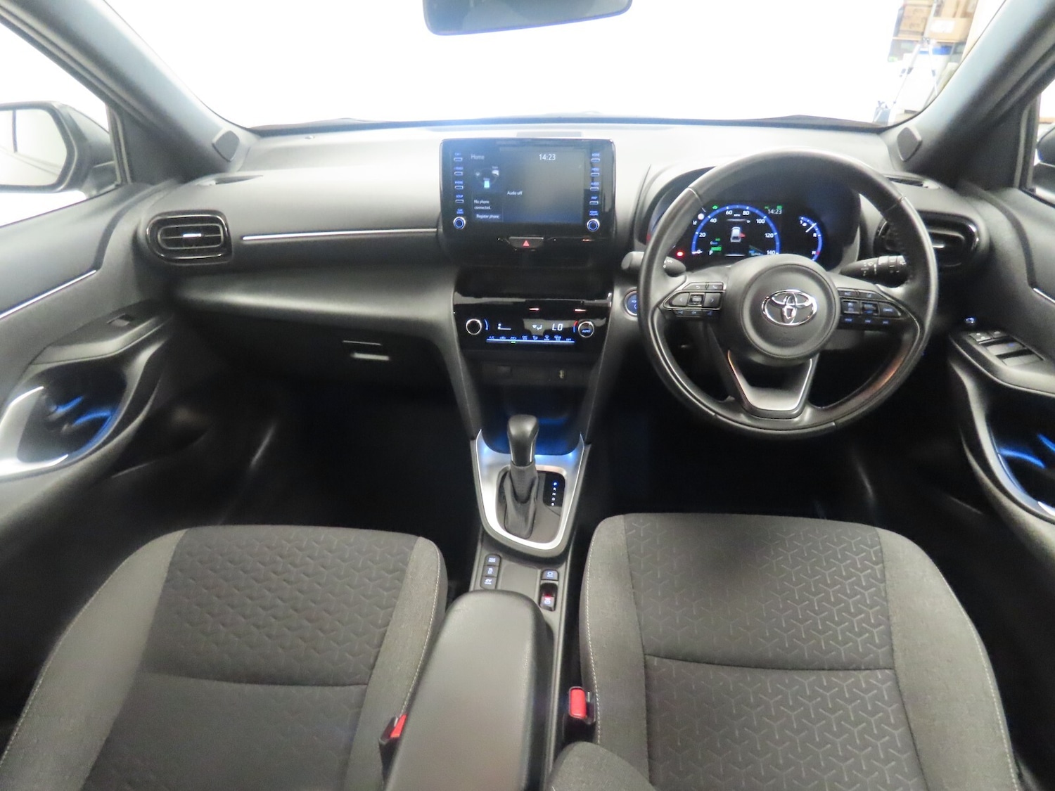 Used Toyota Yaris Cross 2022 for sale - 76534004: Photo 30