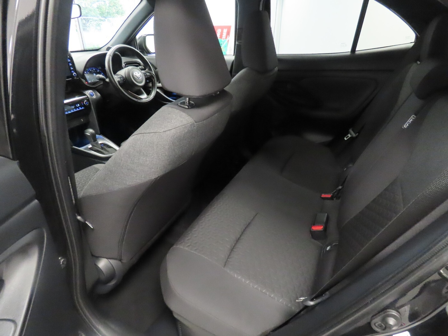 Used Toyota Yaris Cross 2022 for sale - 76534004: Photo 35