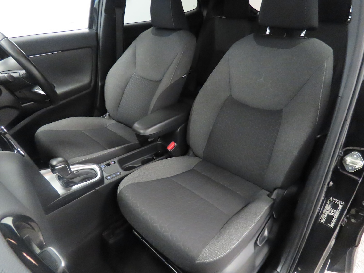 Used Toyota Yaris Cross 2022 for sale - 76534004: Photo 38