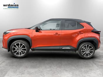 Used Toyota Yaris Cross 2023 for sale - 79338149: Photo