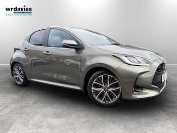 Used Toyota Yaris 2022 for sale - 79485015: Photo