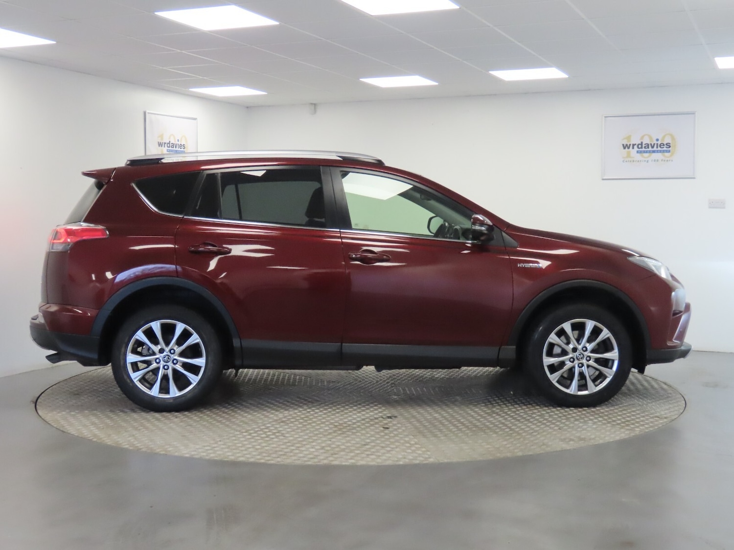 Used Toyota RAV4 2016 for sale - 77339291: Photo 8