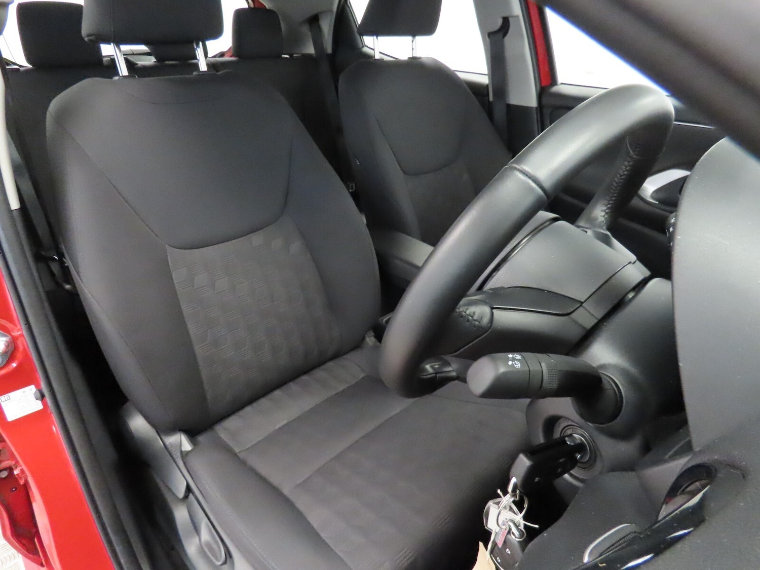 Used Toyota Yaris 2025 for sale - 76321923: Photo 17